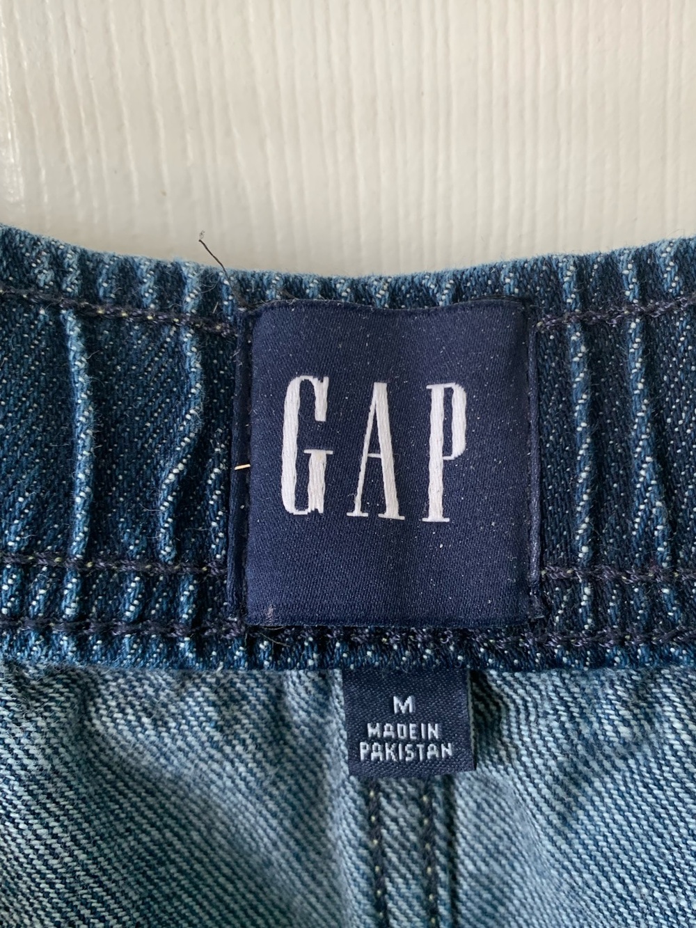 GAP horseshoe Jeans M - Picture 3 of 4